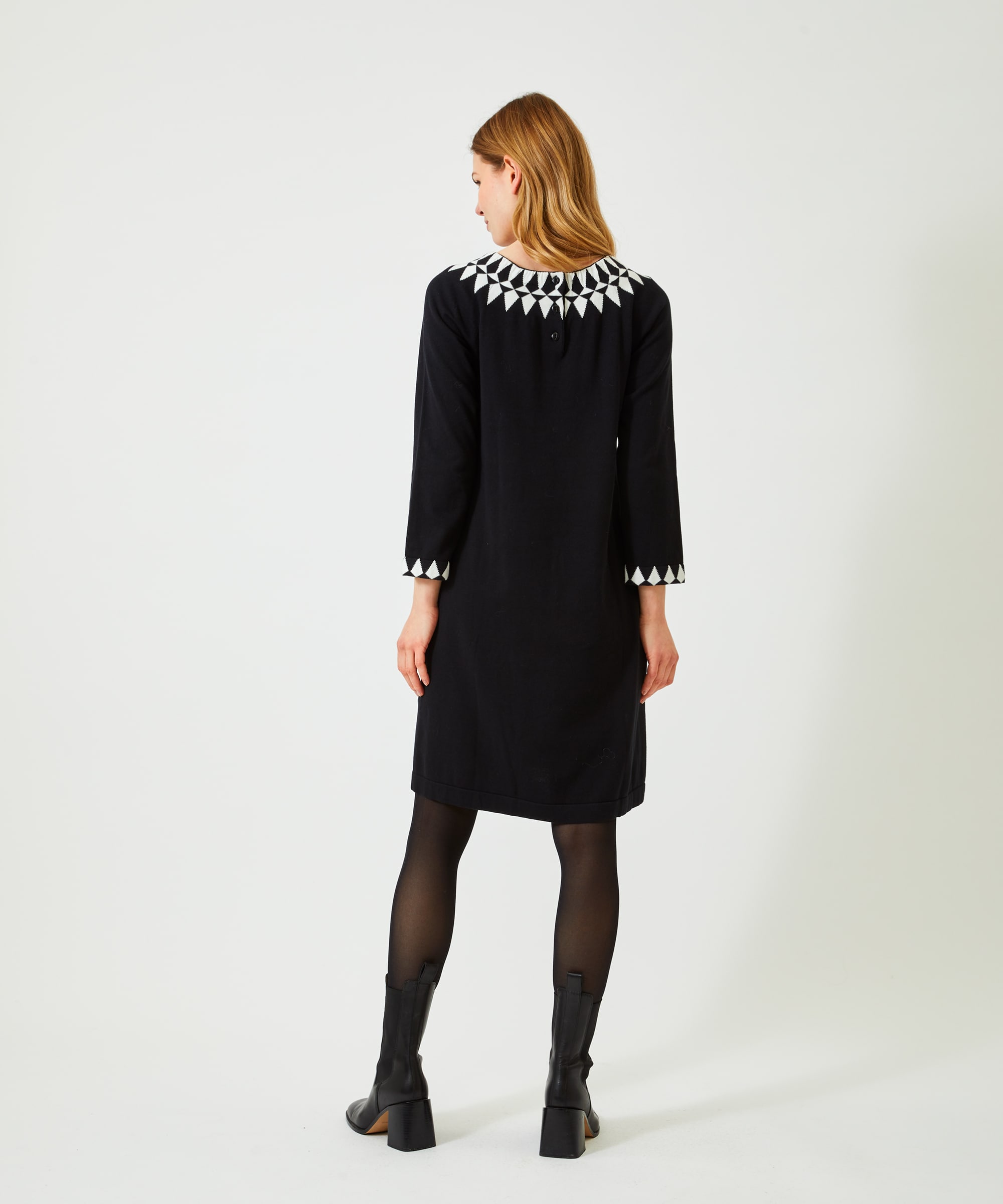 Tindra Dress Black