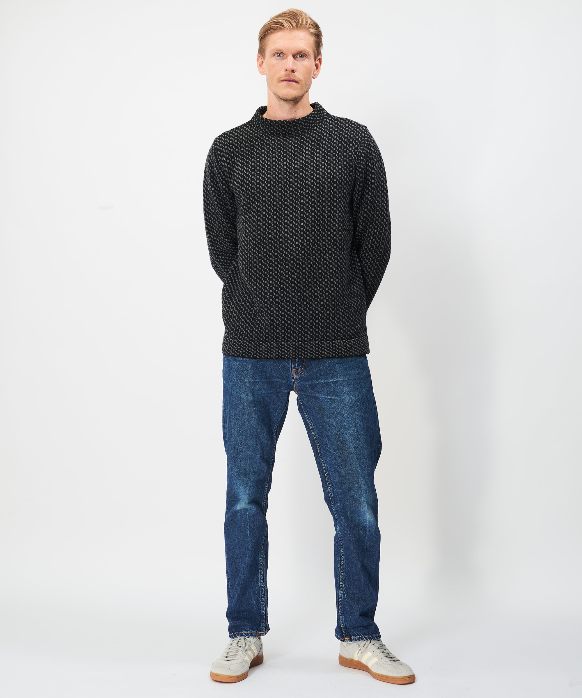 Per Jumper Black